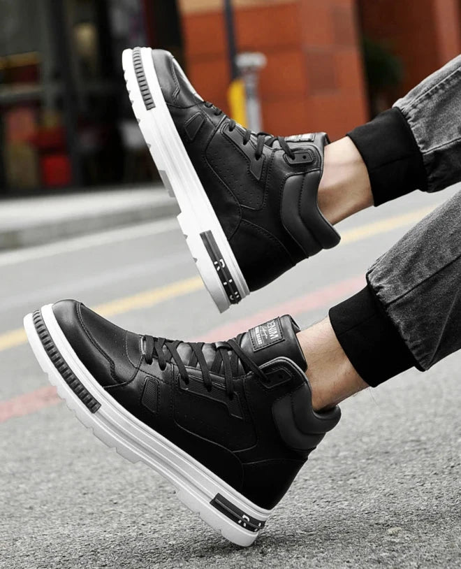 סניקרס Black Track