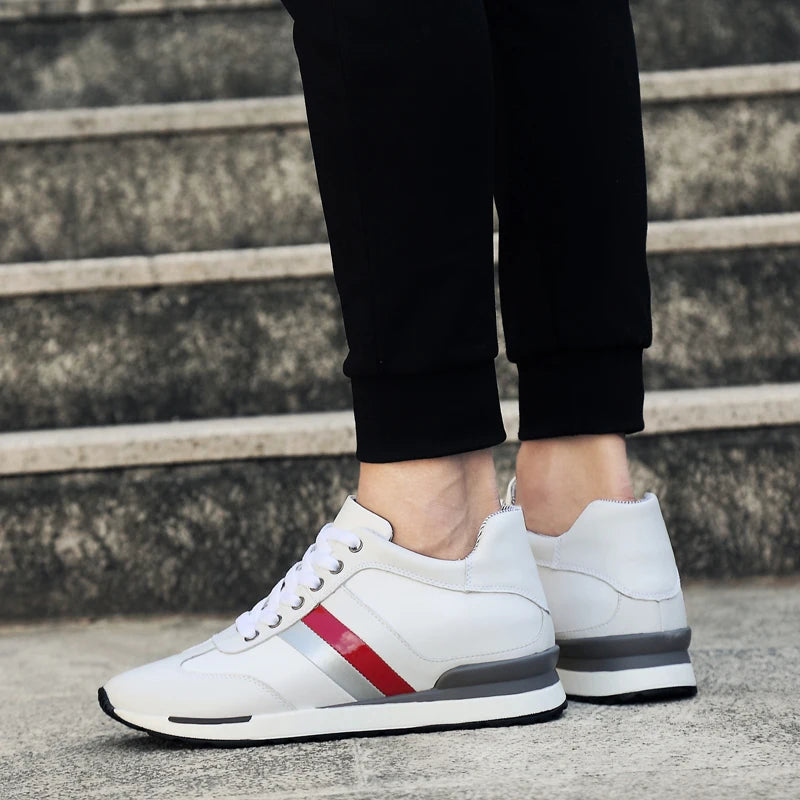 סניקרס White Convert