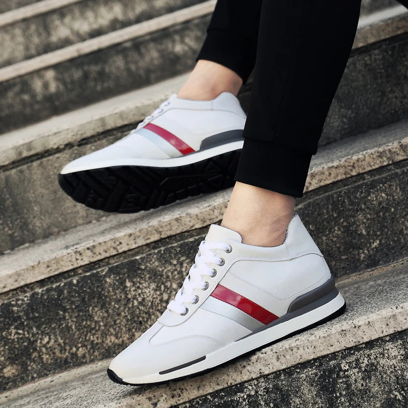 סניקרס White Convert