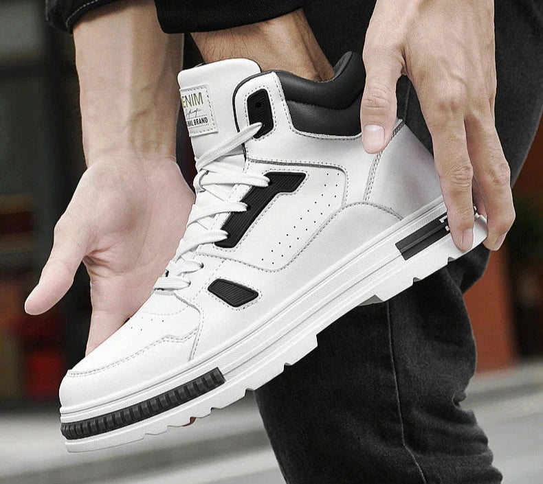 סניקרס White Track